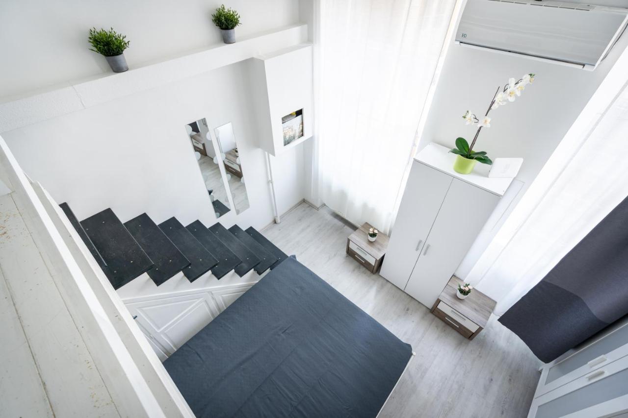 Bpr White Peony - 2 Bdr Central Apartment